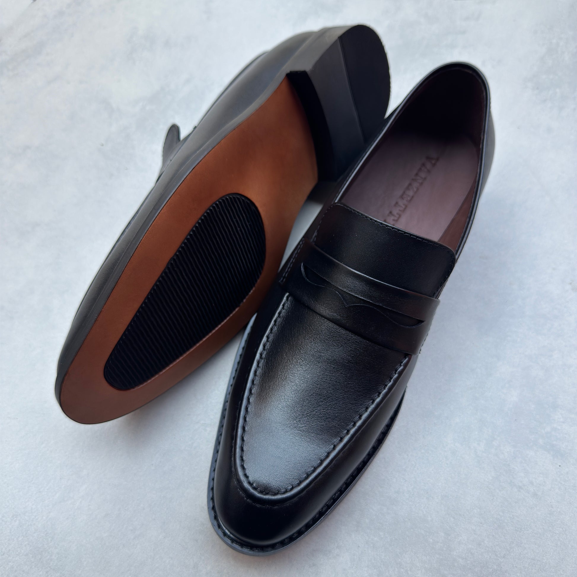 Bullano Loafer Negro - VANZETTI