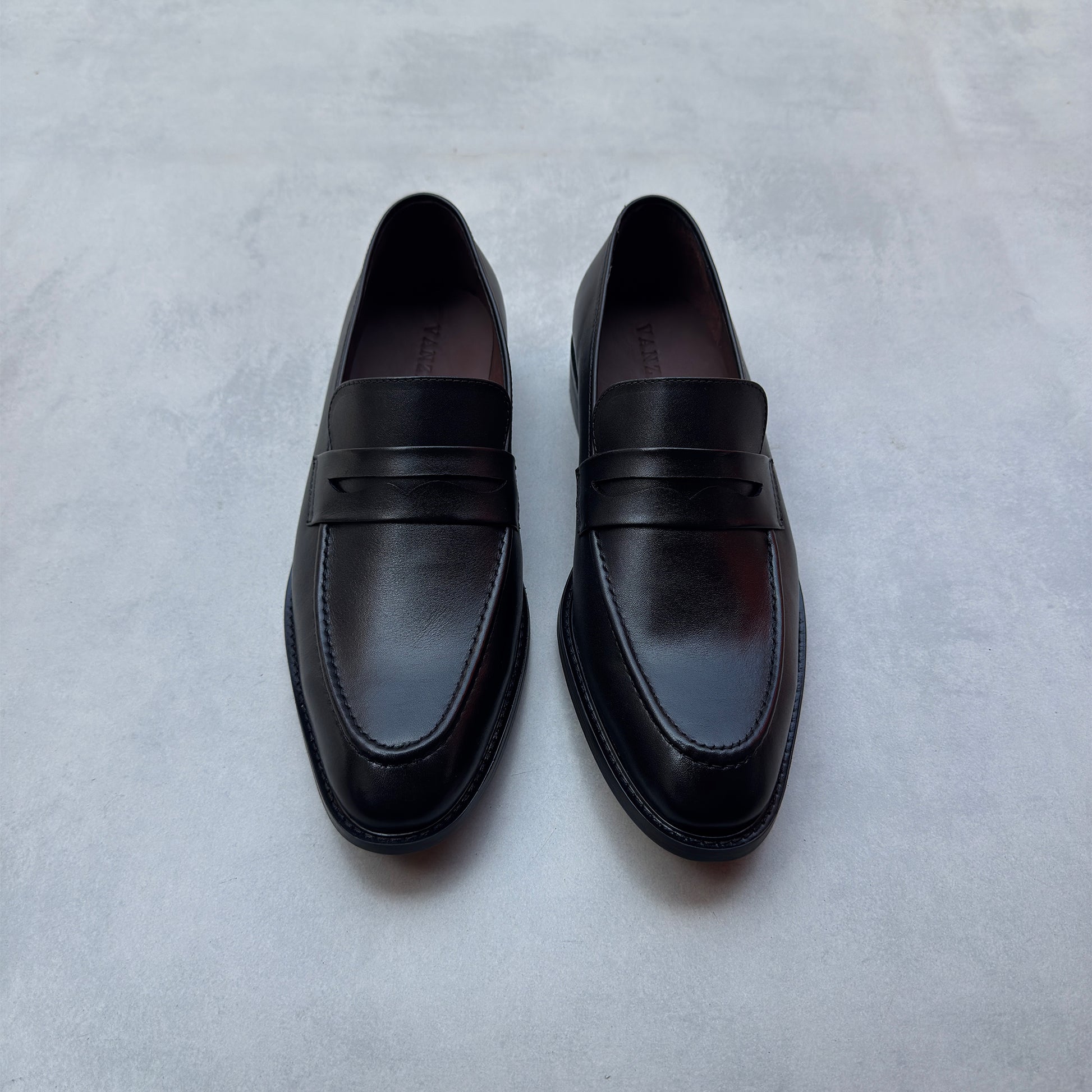 Bullano Loafer Negro - VANZETTI